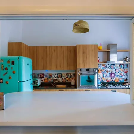 Idi Gemelli - The Teddy Bear Rock House Apartment Rome